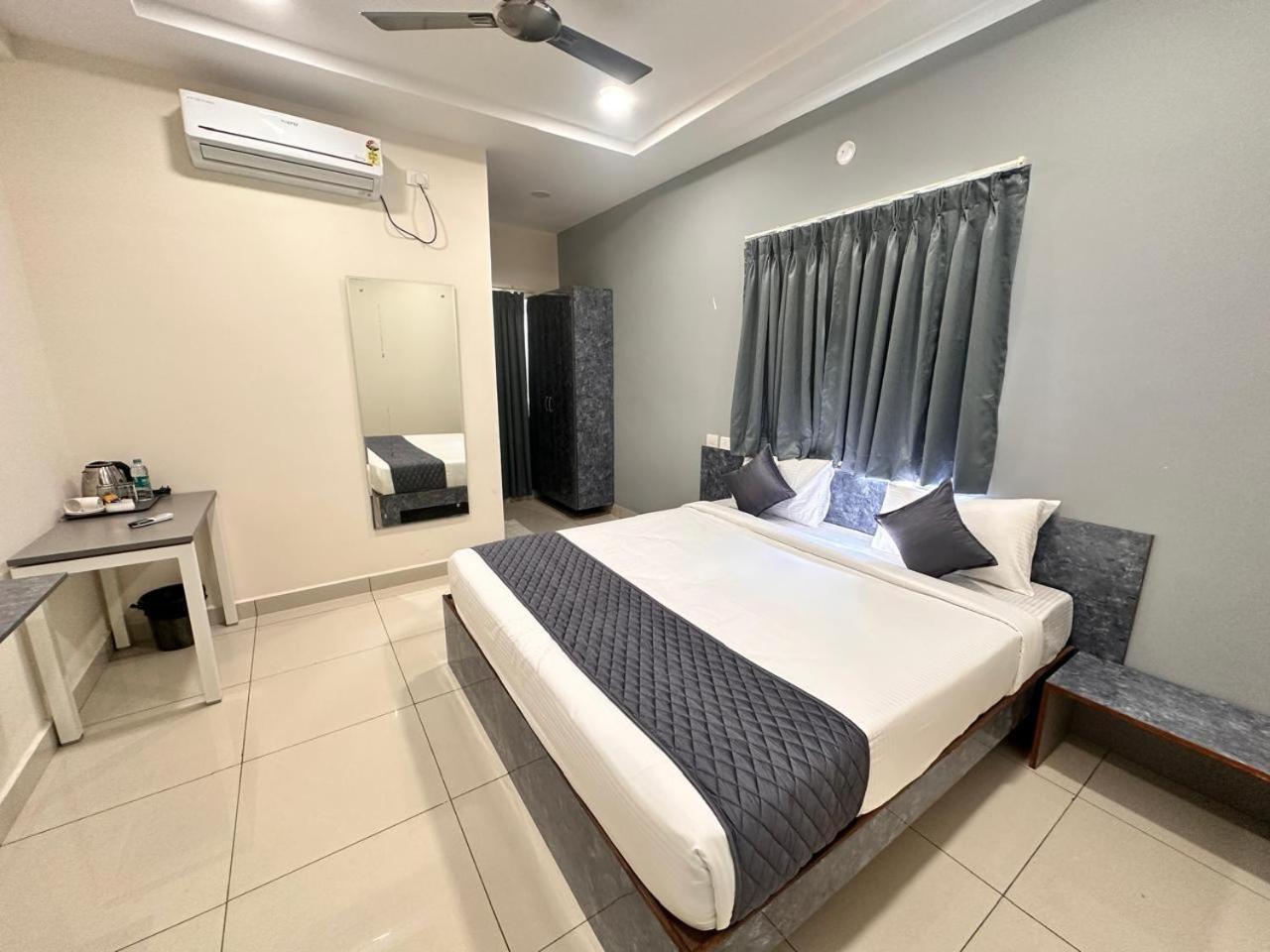 Hotel Aerotel,Hyderabad Shamshabad Exterior photo